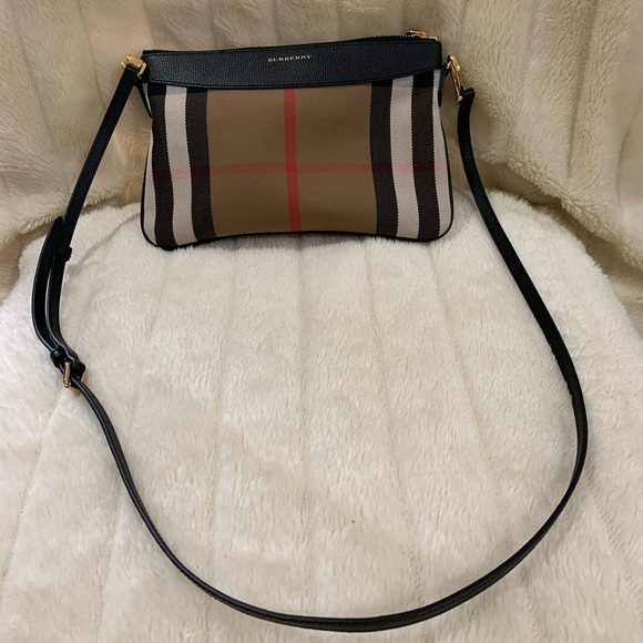 🌷💯Authentic Burberry Vintage Check Crossbody & Wallet🌷 - Picture 2 of 16